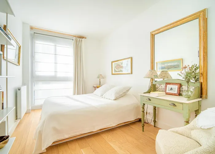 Apartament Lovely With View